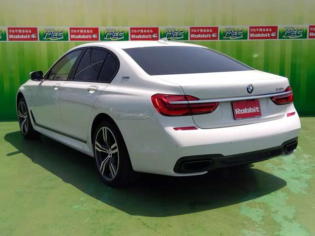 ＢＭＷ ７シリーズ ７４０ｅ　ｉパフォーマンス　Ｍスポーツ H29年 (関東) 99