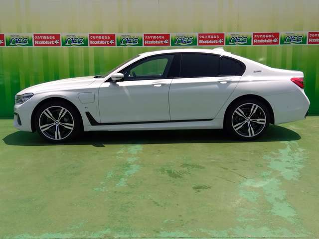 ＢＭＷ ７シリーズ ７４０ｅ　ｉパフォーマンス　Ｍスポーツ H29年 (関東) 99