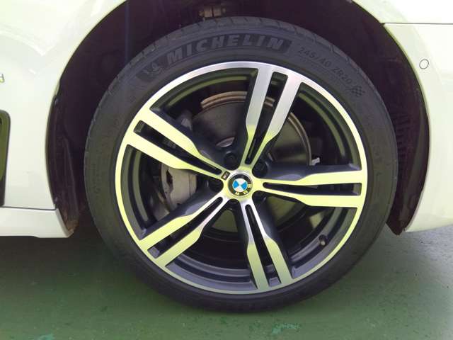 ＢＭＷ ７シリーズ ７４０ｅ　ｉパフォーマンス　Ｍスポーツ H29年 (関東) 99