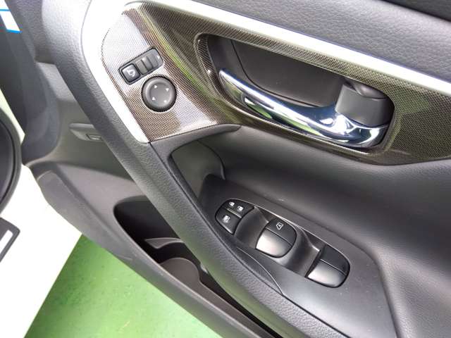 日産 ティアナ ２．５ ＸＶ ナビＡＶＭパッケージ H30年 (関東) 99