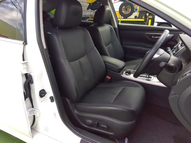 日産 ティアナ ２．５ ＸＶ ナビＡＶＭパッケージ H30年 (関東) 99