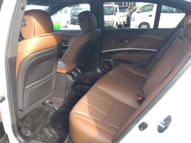 ホンダ レジェンド　ハイブリッド ハイブリッド ＥＸ ４ＷＤ R1年 (関東) 99