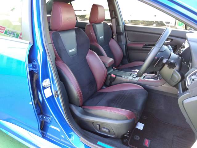 スバル ＷＲＸ　Ｓ４ Ｓ４ ２．０ ＳＴＩ スポーツ アイサイト ４ＷＤ R1年 (関東) 99