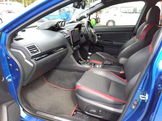 スバル ＷＲＸ　ＳＴＩ ＳＴＩ ２．０ タイプＳ ４ＷＤ H29年 (関東) 99
