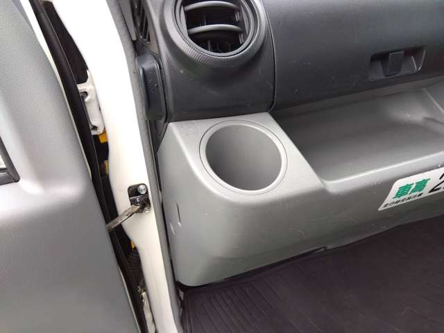 日野自動車 デュトロ ４．０Ｄターボ H27年 (関東) 99