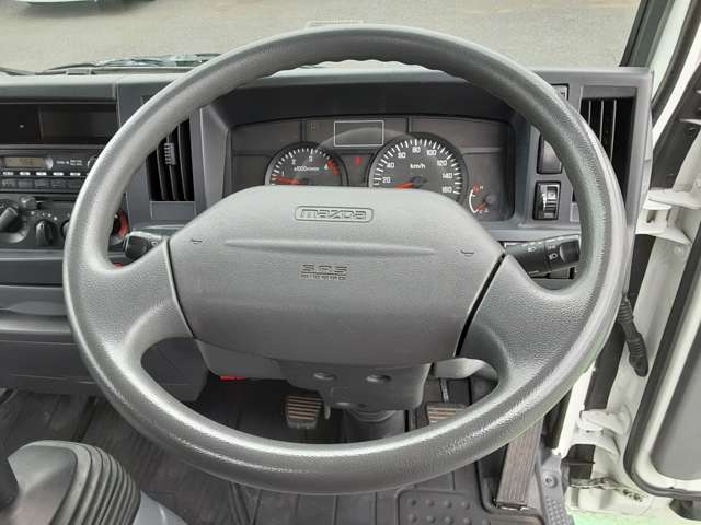 マツダ タイタン ３．０Ｄターボ H27年 (関東) 99