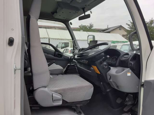 トヨタ ダイナ ４．０Ｄターボ H29年 (関東) 99