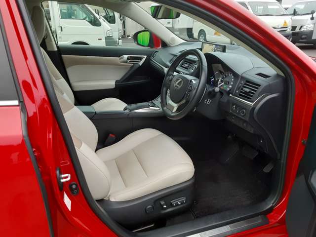 レクサス ＣＴ２００ｈ バージョンＣ H30年 (関東) 99