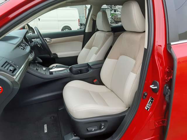 レクサス ＣＴ２００ｈ バージョンＣ H30年 (関東) 99