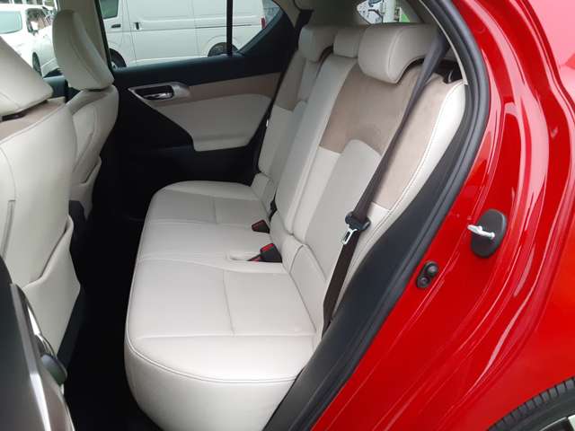 レクサス ＣＴ２００ｈ バージョンＣ H30年 (関東) 99