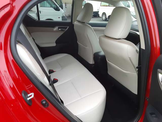 レクサス ＣＴ２００ｈ バージョンＣ H30年 (関東) 99