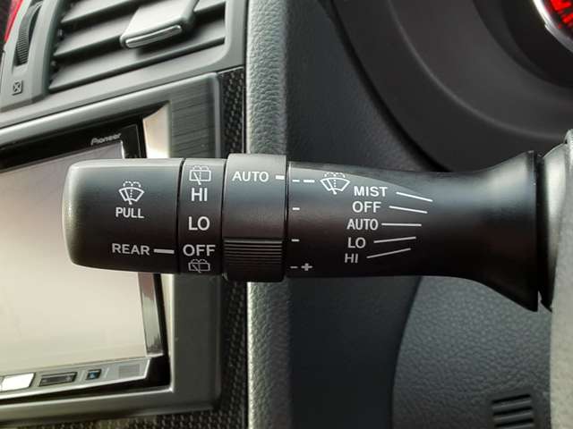 スバル ＷＲＸ　ＳＴＩ ＳＴＩ ２．０ タイプＳ ４ＷＤ H26年 (関東) 99