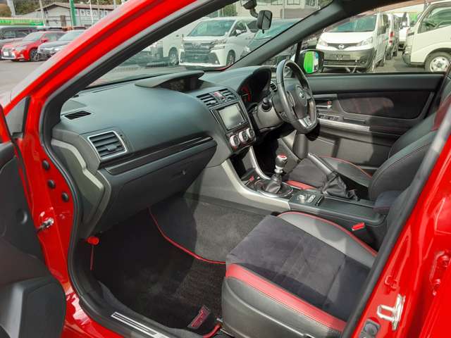 スバル ＷＲＸ　ＳＴＩ ＳＴＩ ２．０ タイプＳ ４ＷＤ H26年 (関東) 99