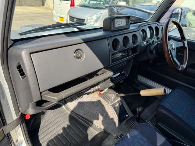 スズキ ジムニー ６６０ ワイルドウインド ４ＷＤ H8年 () 99
