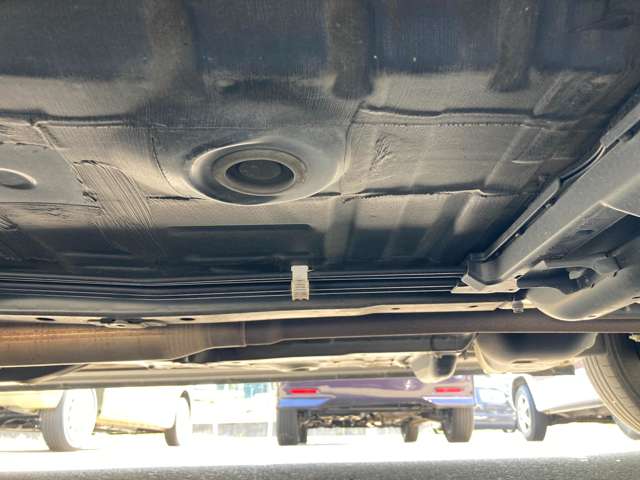 トヨタ スペイド １．５ Ｆ クイーン ４ＷＤ H29年 () 99