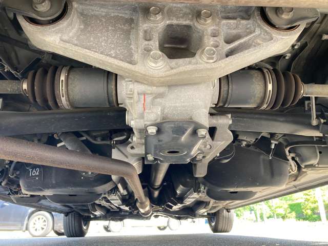 トヨタ スペイド １．５ Ｆ クイーン ４ＷＤ H29年 () 99