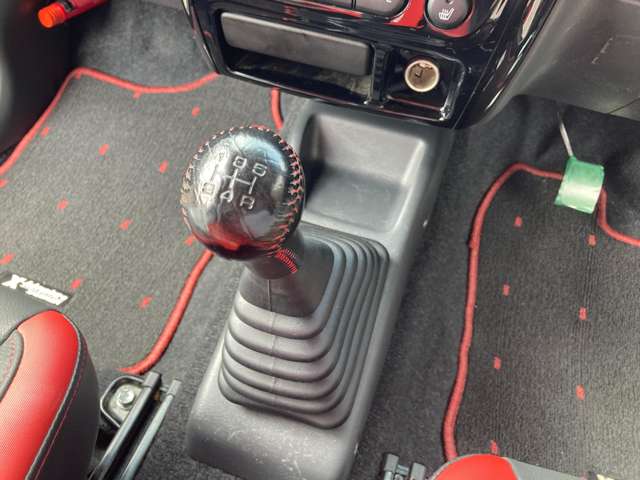 スズキ ジムニー ６６０ クロスアドベンチャー ４ＷＤ H26年 () 99