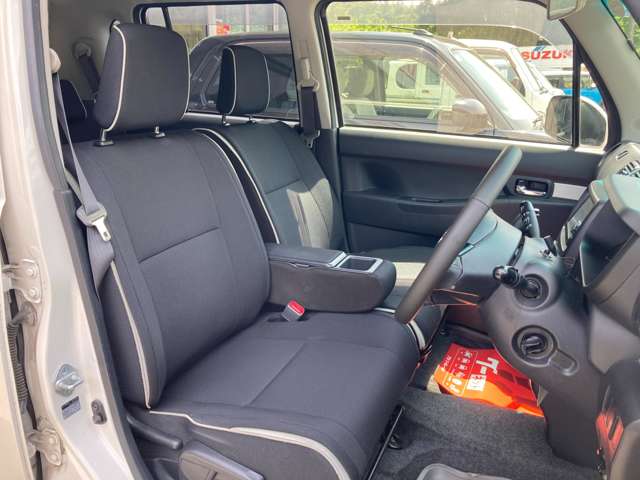 ダイハツ ムーヴ　コンテ ６６０ カスタム Ｘ ＶＳ ４ＷＤ H27年 (東北) 99