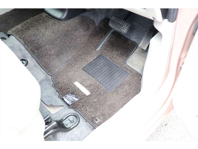 三菱 ｅＫワゴン ６６０ Ｇ ４ＷＤ H25年 () 99
