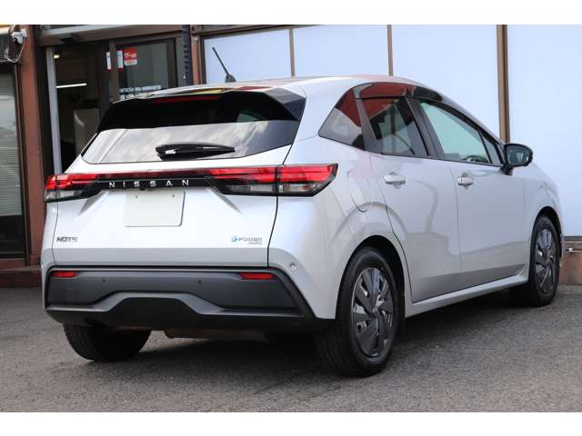日産 ノート １．２ Ｓ ＦＯＵＲ ４ＷＤ R3年 () 99
