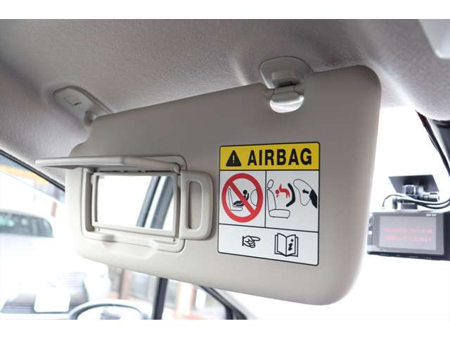 日産 ノート １．２ Ｓ ＦＯＵＲ ４ＷＤ R3年 () 99