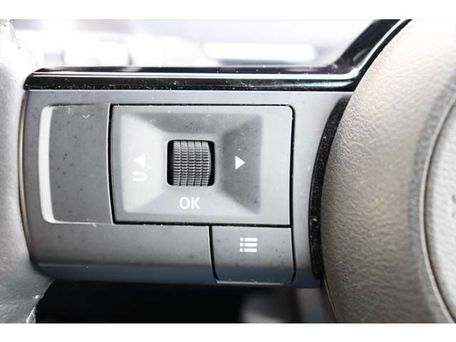 日産 ノート １．２ Ｓ ＦＯＵＲ ４ＷＤ R3年 () 99