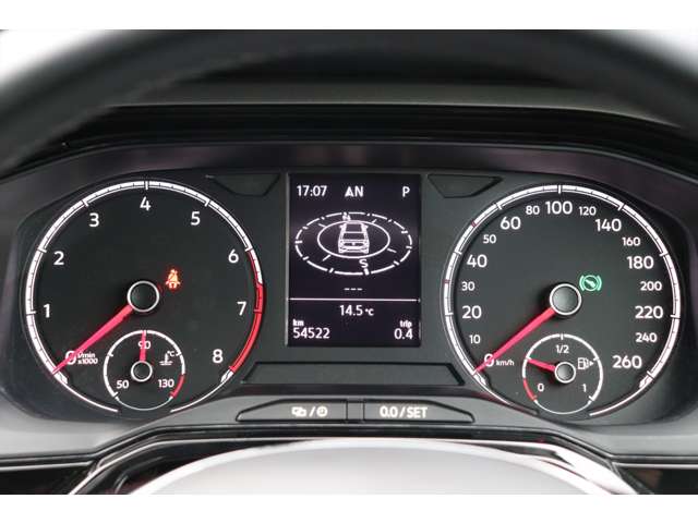 フォルクスワーゲン ポロ ＴＳＩ　コンフォートライン H30年 () 99