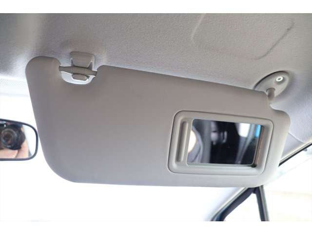 トヨタ ヴィッツ １．０ Ｆ H30年 () 99