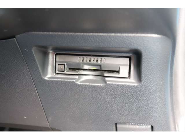 トヨタ ヴィッツ １．０ Ｆ H30年 () 99