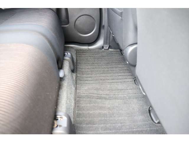 日産 デイズ ６６０ ハイウェイスターＸ H26年 () 99