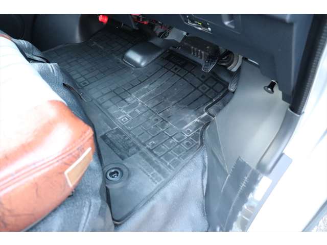 トヨタ タウンエースバン １．５ ＧＬ ４ＷＤ R4年 () 99