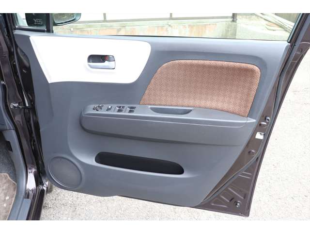 日産 モコ ６６０ Ｘ H25年 () 99