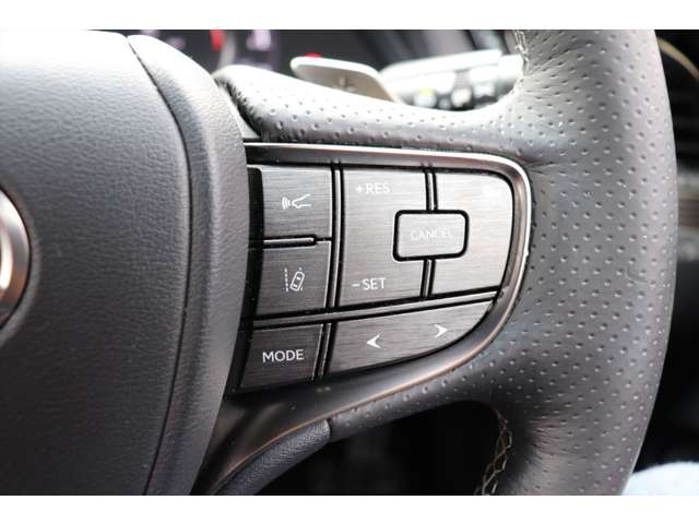 レクサス ＬＳ５００ｈ ５００Ｈ Ｆスポーツ ４ＷＤ H29年 () 99