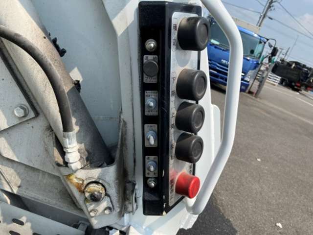 三菱フソウ キャンター ３．０ＤＴ R2年 (東海) 99