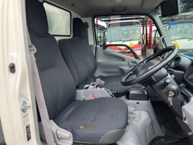 日野自動車 デュトロ ４．０ＤＴ R4年 (東海) 99