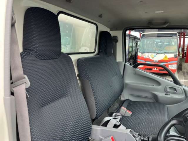 日野自動車 デュトロ ４．０ＤＴ R4年 (東海) 99