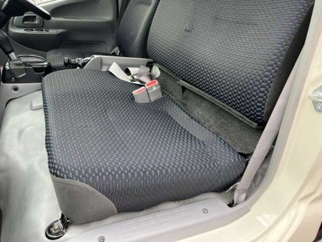 日野自動車 デュトロ ４．０ＤＴ R4年 (東海) 99