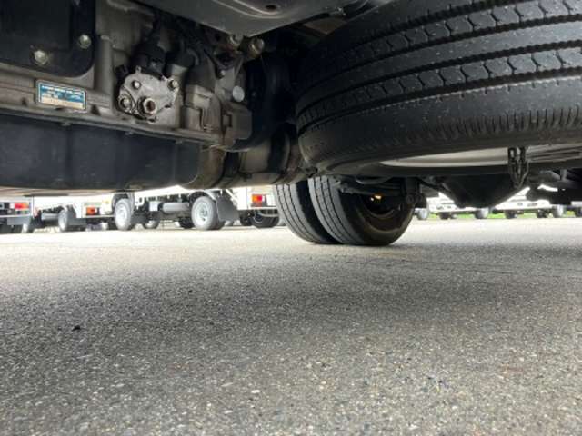 日野自動車 デュトロ ４．０ＤＴ R4年 (東海) 99