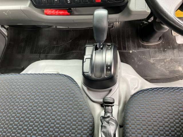 日野自動車 デュトロ ４．０ＤＴ R4年 (東海) 99