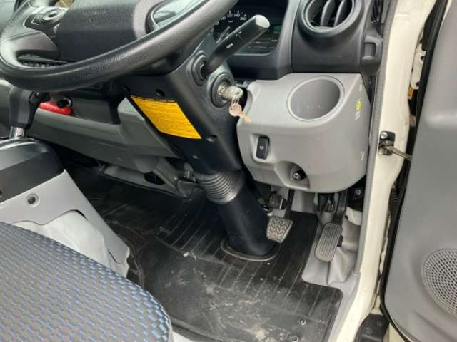日野自動車 デュトロ ４．０ＤＴ R4年 (東海) 99
