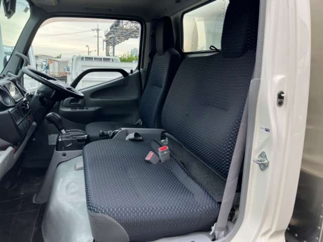 日野自動車 デュトロ ４．０ＤＴ R4年 (東海) 99