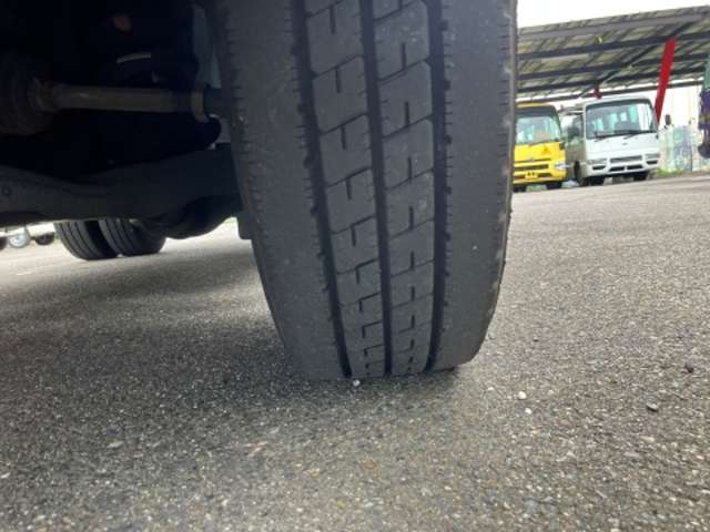 日野自動車 デュトロ ４．０ＤＴ R4年 (東海) 99