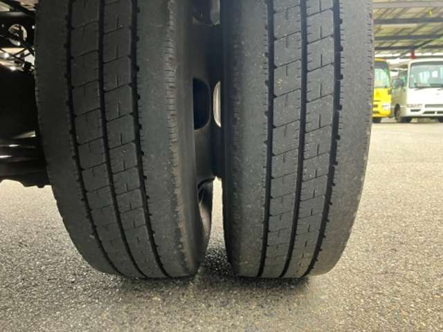 日野自動車 デュトロ ４．０ＤＴ R4年 (東海) 99