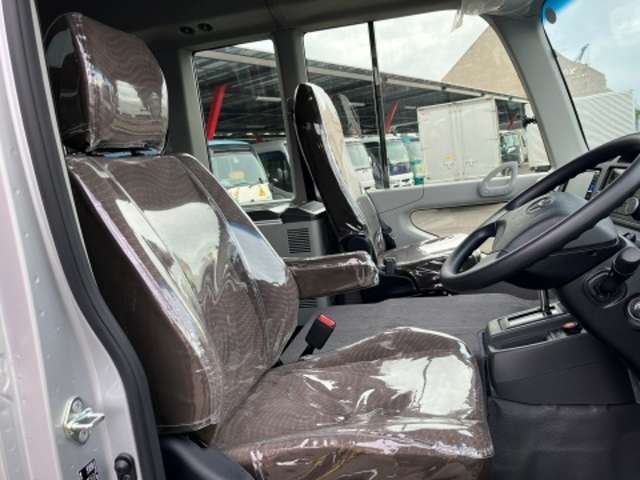 トヨタ コースター ２．８ＤＴ R7年 (東海) 99