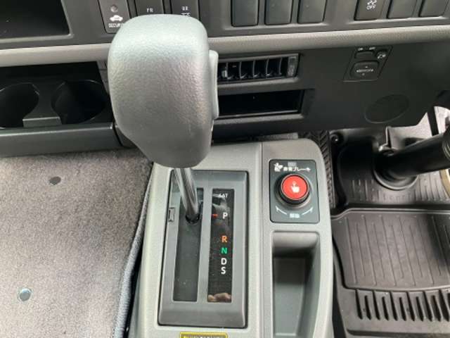 トヨタ コースター ３．０ＤＴ R8年 (東海) 99