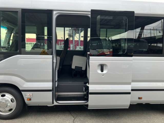 トヨタ コースター ３．０ＤＴ R8年 (東海) 99