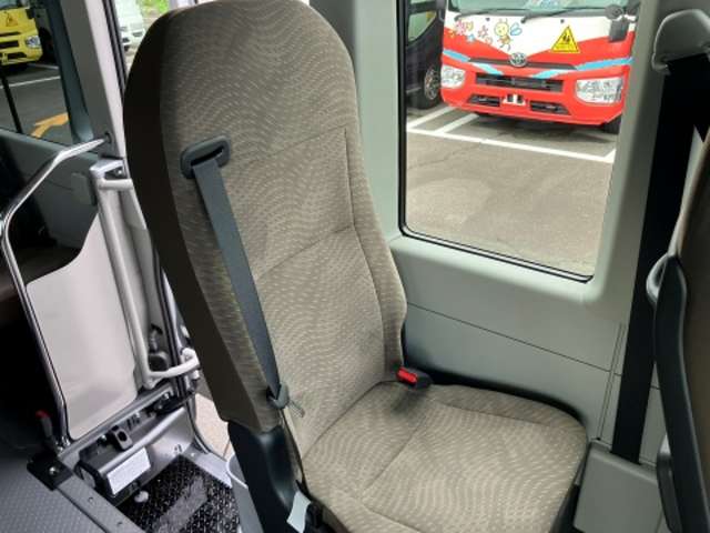 トヨタ コースター ３．０ＤＴ R8年 (東海) 99