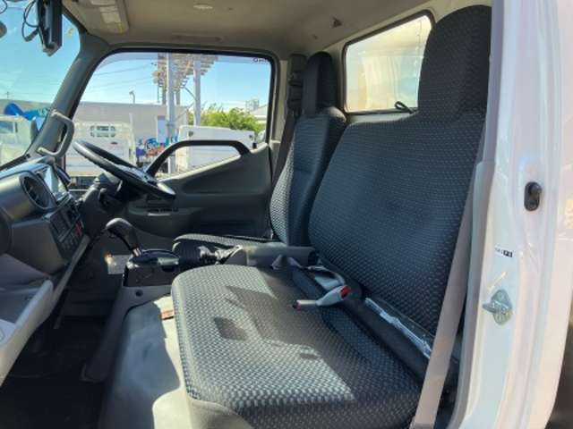 日野自動車 デュトロ ４．０ＤＴ R4年 (東海) 99