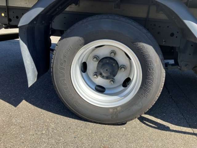 日野自動車 デュトロ ４．０ＤＴ R4年 (東海) 99