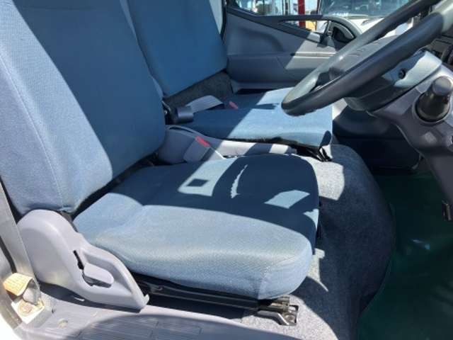 三菱フソウ キャンター ３．０ 全低床 ディーゼルターボ ４ＷＤ H28年 (東海) 99